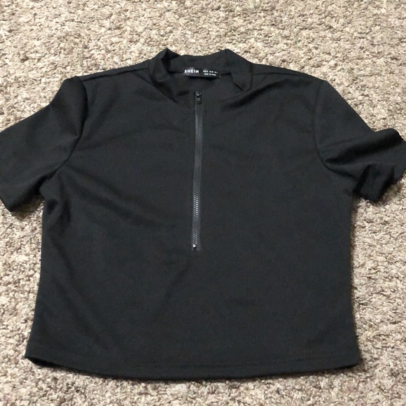 Black ribbed crop top with zipper - Picture 7 of 7